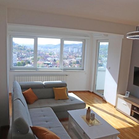 Apartment Cecovic - Mellain توزلا المظهر الخارجي الصورة